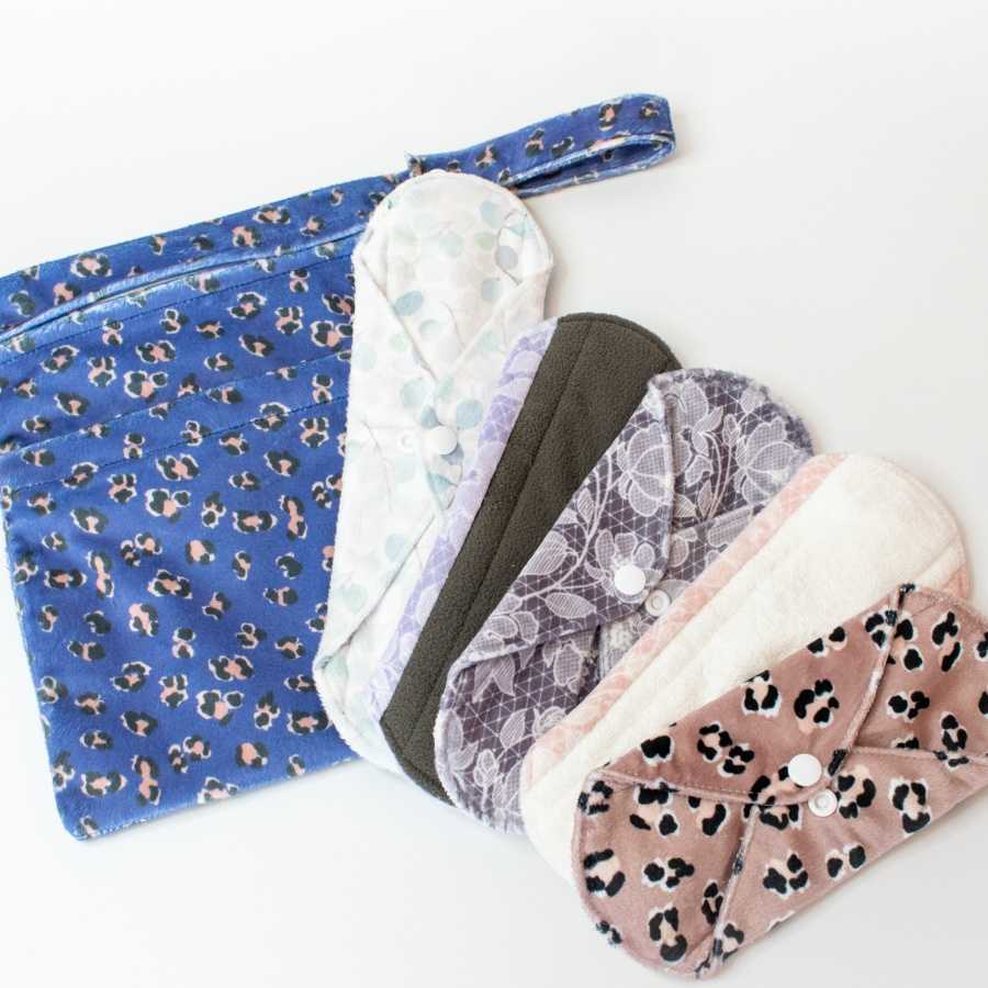 7Pcs Women Menstrual Pads Washable Sanitary Cloth Bamboo Charcoal Feminine  Kit